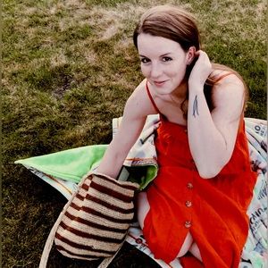 Perfect midi dress for a summer day. Easy to dress up or down!